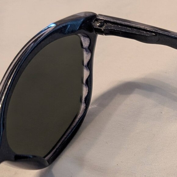 Women's Sunglasses Blue with Grey Lenses - Picture 9 of 9